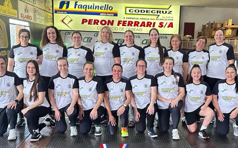 Bolão Feminino de Pranchita vence em casa e garante vaga na final da Série Prata do Estadual.