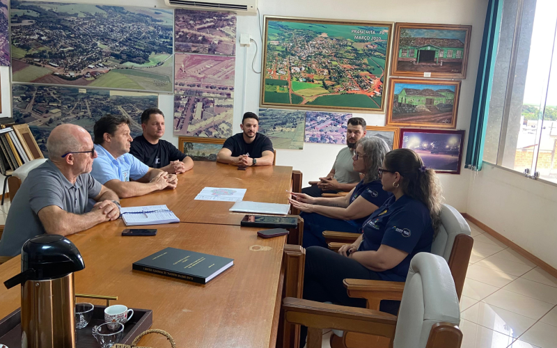 Administração Municipal recebe representantes da Itaipu Binacional para tratar de novos investimentos na coleta de recic