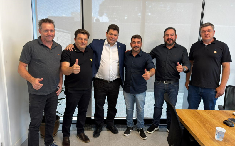 Município de Pranchita garante novos recursos para recapeamento asfáltico em agenda na capital