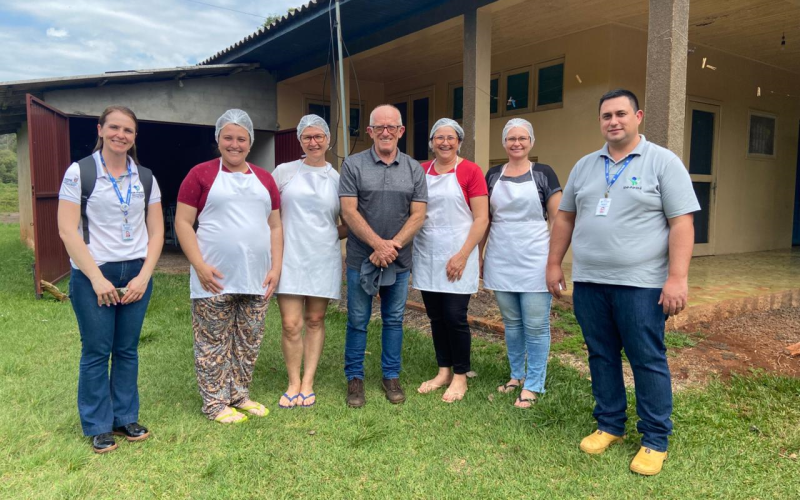 IDR-Paraná realiza visita técnica para fomentar agroindústrias em Pranchita
