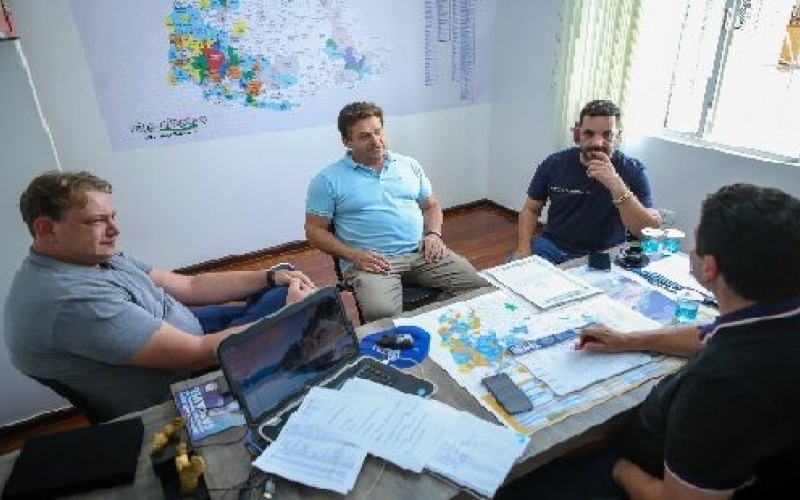 Prefeito Ronimar Sartor e Vice Demétrio Marcom buscam recursos em reunião com o deputado estadual Gugu Bueno 