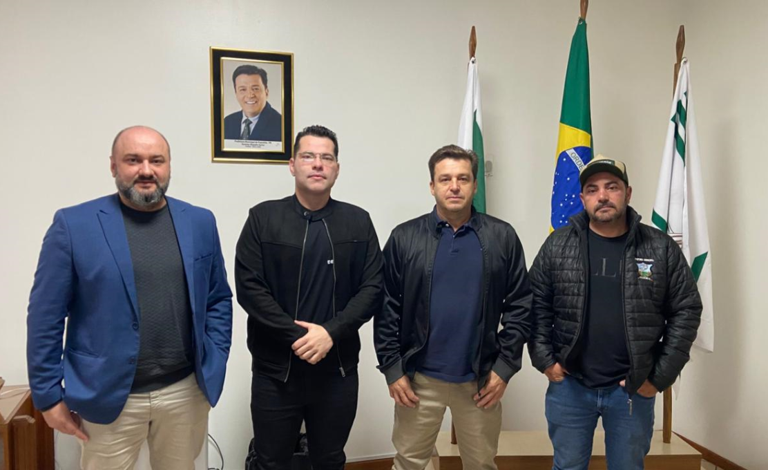 Administração Municipal recebe delegado da Polícia Civil para tratar de ações de segurança...