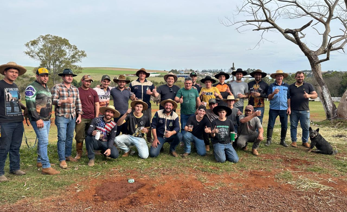 Pranchita vence competição de Tiro de Laço contra Santo Antônio do Sudoeste
