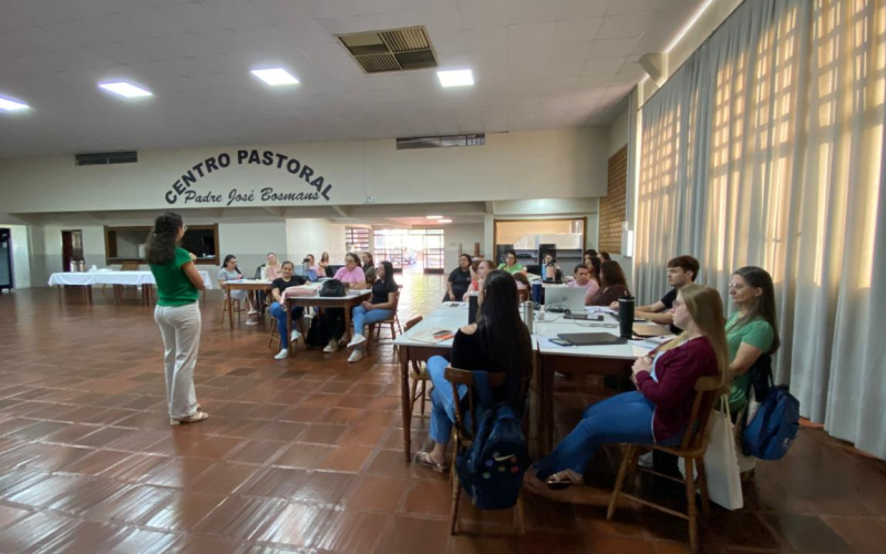 Educação em destaque: capacitação aborda uso da inteligência artificial no ensino