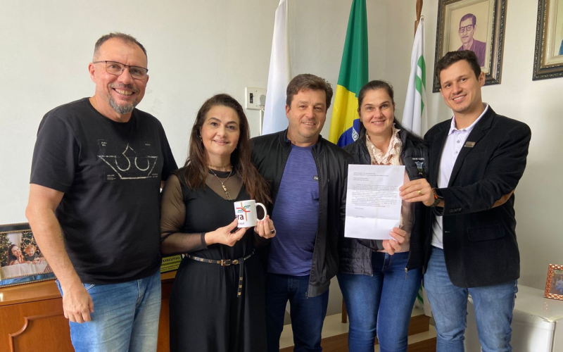 Prefeito de Pranchita Recebe Convite para Evento Binacional no Lago Internacional