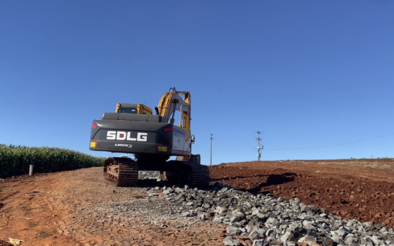 Administração Municipal inicia obras preparatórias para pavimentação asfáltica entre Linha 3 Irmãos e Vista Gaúcha